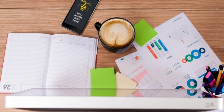 Social Media Addiction: Understanding the Emotional and Psychological Effects